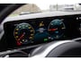 Mercedes-Benz EQA 250 Business Solution AMG 67 kWh , Panoramadak, Trekhaak, Head-up display,