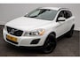Volvo XC60 2.0T Aut. Kinetic Navigatie/ Pdc/ Armsteun/ Tel. bluetooth/ Lmv