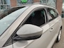 Skoda Karoq 1.5 TSI DSG ACT Business Edition Wegklapbare trekhaak - Dodehoek detectie - Stoel+Voorruit verwarming - 17Inch LMV