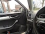 Skoda Karoq 1.5 TSI DSG ACT Business Edition Wegklapbare trekhaak - Dodehoek detectie - Stoel+Voorruit verwarming - 17Inch LMV