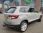 Skoda Karoq 1.5 TSI DSG ACT Business Edition Wegklapbare trekhaak - Dodehoek detectie - Stoel+Voorruit verwarming - 17Inch LMV