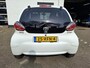 Toyota Aygo 1.0-12V Dynamic Navigator /Nieuwe apk bij afleverin/All season banden/Lm velgen/Airco/Navigatie