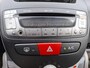 Toyota Aygo 1.0-12V Dynamic Navigator /Nieuwe apk bij afleverin/All season banden/Lm velgen/Airco/Navigatie