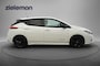Nissan Leaf Tekna 40 kWh - Carplay, Camera, Half Leer, Stuur/Stoelverw. Adaptive Cruise
