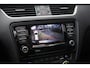 Skoda Octavia Combi 1.6 TDI Greentech Edition Businessline , Panoramadak, Trekhaak, Achteruitrijcamera,