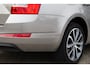 Skoda Octavia Combi 1.6 TDI Greentech Edition Businessline , Panoramadak, Trekhaak, Achteruitrijcamera,