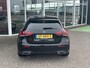 Mercedes-Benz A-klasse 180 Business Solution AMG Night Upgrade