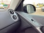 Volkswagen Tiguan 1.4 TSI Track&Field 4Motion 6 bak met elec. panoramadak en navigatie en parkeersensoren en trekhaak en bluetooth