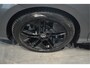 Volkswagen Passat Variant 2.0 TDI 3X R-LINE head up pano trekhaak 18 inch 150 pk !!