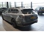 Volkswagen Passat Variant 2.0 TDI 3X R-LINE head up pano trekhaak 18 inch 150 pk !!