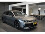Volkswagen Passat Variant 2.0 TDI 3X R-LINE head up pano trekhaak 18 inch 150 pk !!