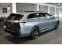 Volkswagen Passat Variant 2.0 TDI 3X R-LINE head up pano trekhaak 18 inch 150 pk !!