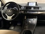 Lexus CT 200h Sport Automaat (NAVIGATIE, ALCANTARA, CAMERA, SPORTSTOELEN, PARKEERSENSOREN, CRUISE, NIEUWE APK, NIEUWSTAAT)