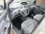 Toyota Yaris 1.3-16V VVT-i Sol