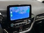 Ford Fiesta 1.0 EcoBoost Titanium (APPLE CARPLAY, GROOT NAVI, CLIMATE, PARKEERSENSOREN, SPORTSTOELEN, GETINT GLAS, CRUISE, NIEUWE APK, NIEUWSTAAT)