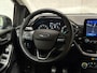Ford Fiesta 1.0 EcoBoost Titanium (APPLE CARPLAY, GROOT NAVI, CLIMATE, PARKEERSENSOREN, SPORTSTOELEN, GETINT GLAS, CRUISE, NIEUWE APK, NIEUWSTAAT)