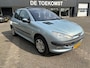 Peugeot 206 1.4 Autom Hobby Auto Lees extra Tekst APK 2027 Panorama Dak Airco