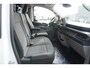 Ford E-Transit Cust. 320L L2H1 Limited 65 kWh 160KW/218PK Automaat met POWERPACK Nr. V029 | Airco | Cruise | Apple CP- Android auto | Trekhaak | Spoilers DEMO