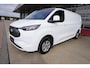 Ford E-Transit Cust. 320L L2H1 Limited 65 kWh Automaat met Powerpack Nr. V029 | Airco | Cruise | Apple CP- Android auto | Trekhaak