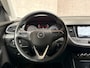 Opel Grandland X 1.2 Turbo 120 Jaar Edition Automaat (APPLE CARPLAY, GROOT NAVI, CLIMATE, LEDER, CAMERA, SPORTSTOELEN, GETINT GLAS, CRUISE, NIEUWSTAAT)