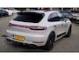 Porsche Macan 2.0 S | Panorama | Bose Sound System | incl BTW | Memory stoelen | 100% Dealer onderhouden | Trekhaak | Krijt Grijs