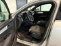 Volvo XC40 T4 Aut. Plug-in Hybrid Plus Bright Stoelverwarming Parkeercamera 211pk