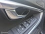 Volvo V40 1.6 T2 Momentum DEALERONDERHOUDEN NAVI PDC NAP
