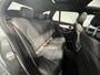 Mercedes-Benz C-klasse Estate 300 e Business Solution AMG Limited | Navigatie/Android/Apple Carplay | LM Velgen 18" | Panoramaschuifdak | Voorstoelen Verwarmd | Sfeer verlichting | Multibeam Led |