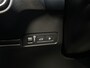 Volvo XC40 1.5 T4 Recharge Inscription 211Pk Automaat (APPLE CARPLAY, GROOT NAVI, CAMERA, GETINT GLAS, SPORTSTOELEN, TREKHAAK, LANE ASSIST, NIEUWSTAAT)