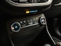 Ford Fiesta 1.0 EcoBoost ST-Line (APPLE CARPLAY, GROOT NAVI, CLIMATE, KEYLESS, GETINT GLAS, SPORTSTOELEN, LM VELGEN, PARKEERSENSOREN, NIEUWSTAAT)