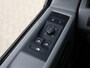 Volkswagen Transporter 2.0 TDI 150 pk L2 | Airco | Navigatie | Cruise control | App connect | Camera | Multi stuur | LED | PDC | Glaslook Panelen | 20"LM velgen | Verlaging set | Sidebars | Spoiler-set |