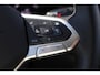 Volkswagen Passat Variant 1.5 eHybrid Business trekhaak head up! winterpakket stoel en stuurwiel verwarming ergo stoelen met leder alcantara privacy glas navigatie geactiveerd camera dodehoeksensor 17" LMV met 4 seizoenenbanden