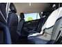 Volkswagen Passat Variant 1.5 eHybrid Business trekhaak head up! winterpakket stoel en stuurwiel verwarming ergo stoelen met leder alcantara privacy glas navigatie geactiveerd camera dodehoeksensor 17" LMV met 4 seizoenenbanden