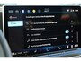Volkswagen Passat Variant 1.5 eHybrid Business trekhaak head up! winterpakket stoel en stuurwiel verwarming ergo stoelen met leder alcantara privacy glas navigatie geactiveerd camera dodehoeksensor 17" LMV met 4 seizoenenbanden
