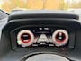 Nissan Qashqai 1.3 MHEV Business Design | Lage kilometers | Stoel, stuur en voorruitverwarming | Elektrische achterklep | Pano dak |