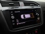 Volkswagen Tiguan 1.5TSI/150PK R-Line DSG · Panoramadak · Navigatie · Camera + Parkeersensoren · Stoelverwarming ·