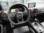 Audi RS3 Limousine 2.5TFSI 400pk Quattro UNIEK! RS-Zetels Pano B&O Carbon Keyless 19-Inch RodeStiksels VOL!