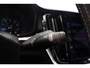 Volvo V60 2.0 B3 Momentum Advantage | Camera | AppleCarplay AndroidAuto | Lederen bekleding | Pack Winter |