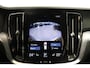 Volvo V60 2.0 B3 Momentum Advantage | Camera | AppleCarplay AndroidAuto | Lederen bekleding | Pack Winter |