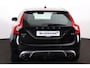 Volvo V60 T3 R-Design - Verwarmde voorstoelen - Parkeersensoren achter - Navigatie - Volvo On Call - Cruise control - High Performance audio - Standkachel - 18' LMV