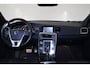 Volvo V60 T3 R-Design - Verwarmde voorstoelen - Parkeersensoren achter - Navigatie - Volvo On Call - Cruise control - High Performance audio - Standkachel - 18' LMV