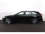 Volvo V90 T8 Recharge AWD Ultra Dark - Luchtvering - Panorama/schuifdak - IntelliSafe Assist & Surround - 360º Camera - Bowers & Wilkins audio - Adaptieve LED koplampen - Verwarmde voorstoelen, stuur & achterbank - Parkeersensoren voor & achter - Elektr. bedienb. voorstoelen met geheugen - Geventileerde voorstoelen - Head up display - Elektr. inklapbare trekhaak - 20' LMV