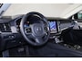 Volvo V90 T8 Recharge AWD Ultra Dark - Luchtvering - Panorama/schuifdak - IntelliSafe Assist & Surround - 360º Camera - Bowers & Wilkins audio - Adaptieve LED koplampen - Verwarmde voorstoelen, stuur & achterbank - Parkeersensoren voor & achter - Elektr. bedienb. voorstoelen met geheugen - Geventileerde voorstoelen - Head up display - Elektr. inklapbare trekhaak - 20' LMV