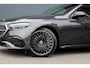 Mercedes-Benz E-klasse 400 e 4MATIC AMG Line | Hyperscreen | Luchtvering | Achterasbesturing | Distronic+ | HUD | Massage | Burmester | Nappa Leder | Trekhaak | Vlakkenverwarming | Stoelventilatie | Soft-Close |