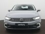 Volkswagen Passat Variant 1.4 TSI PHEV GTE Business Navigatie - LED - Camera - ACC- Stoelverwarming - ACC -