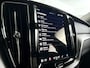 Volvo XC60 T6 Plug-in hybrid AWD Ultra Dark | Panoramadak | 360º camera | Head-up Display | Stoel- en Stuurverwarming | Harman Kardon | Trekhaak