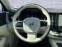 Volvo XC60 2.0 T6 Plug-in hybrid AWD Essential Edition Bright | NL-Auto | Panoramisch Schuif/Kanteldak | Stoel/Stuurverwarming | Google | Climate Control | Leder |