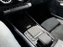 Mercedes-Benz GLA 180 Business Solution AMG Panoramadak Elek stoelen Camera Sfeerverlichting