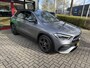 Mercedes-Benz GLA 180 Business Solution AMG Panoramadak Elek stoelen Camera Sfeerverlichting