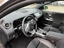 Mercedes-Benz GLA 180 Business Solution AMG Panoramadak Elek stoelen Camera Sfeerverlichting